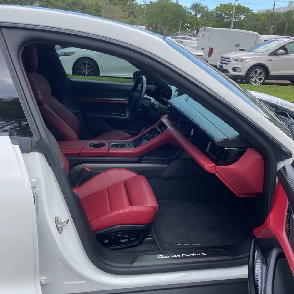 2020 Porsche Taycan Turbo S