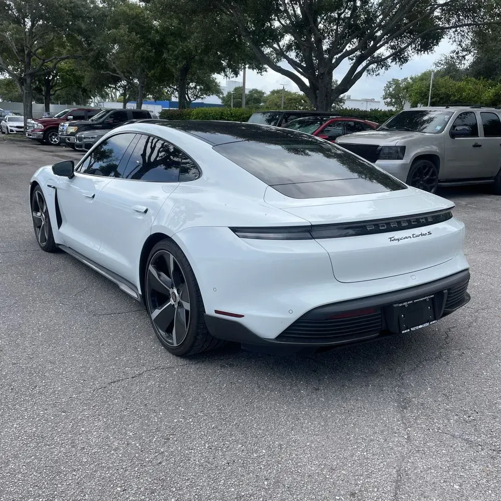 2020 Porsche Taycan Turbo S