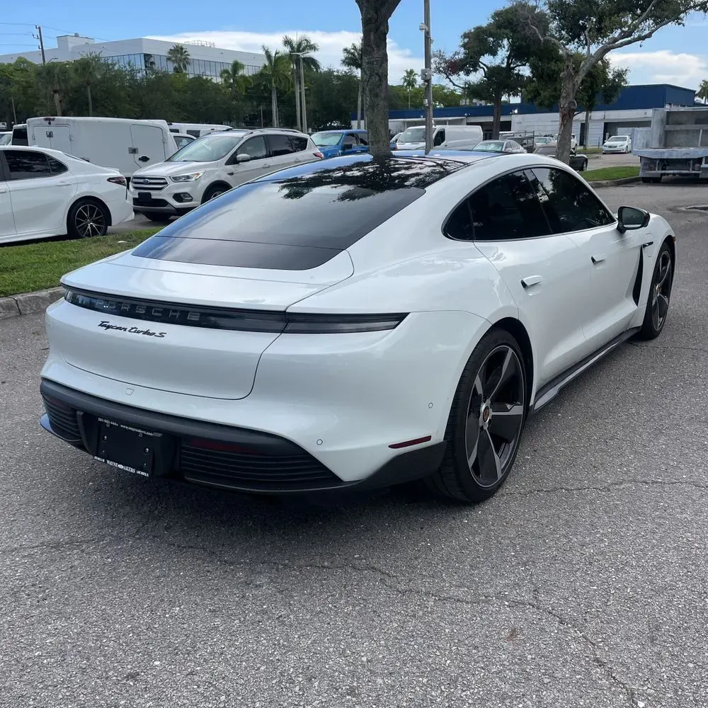 2020 Porsche Taycan Turbo S