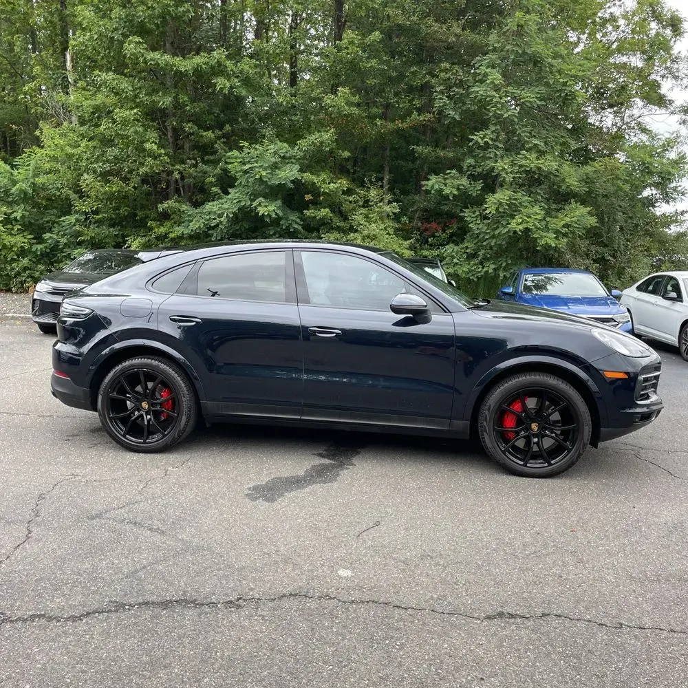 2023 Porsche Cayenne Platinum Edition