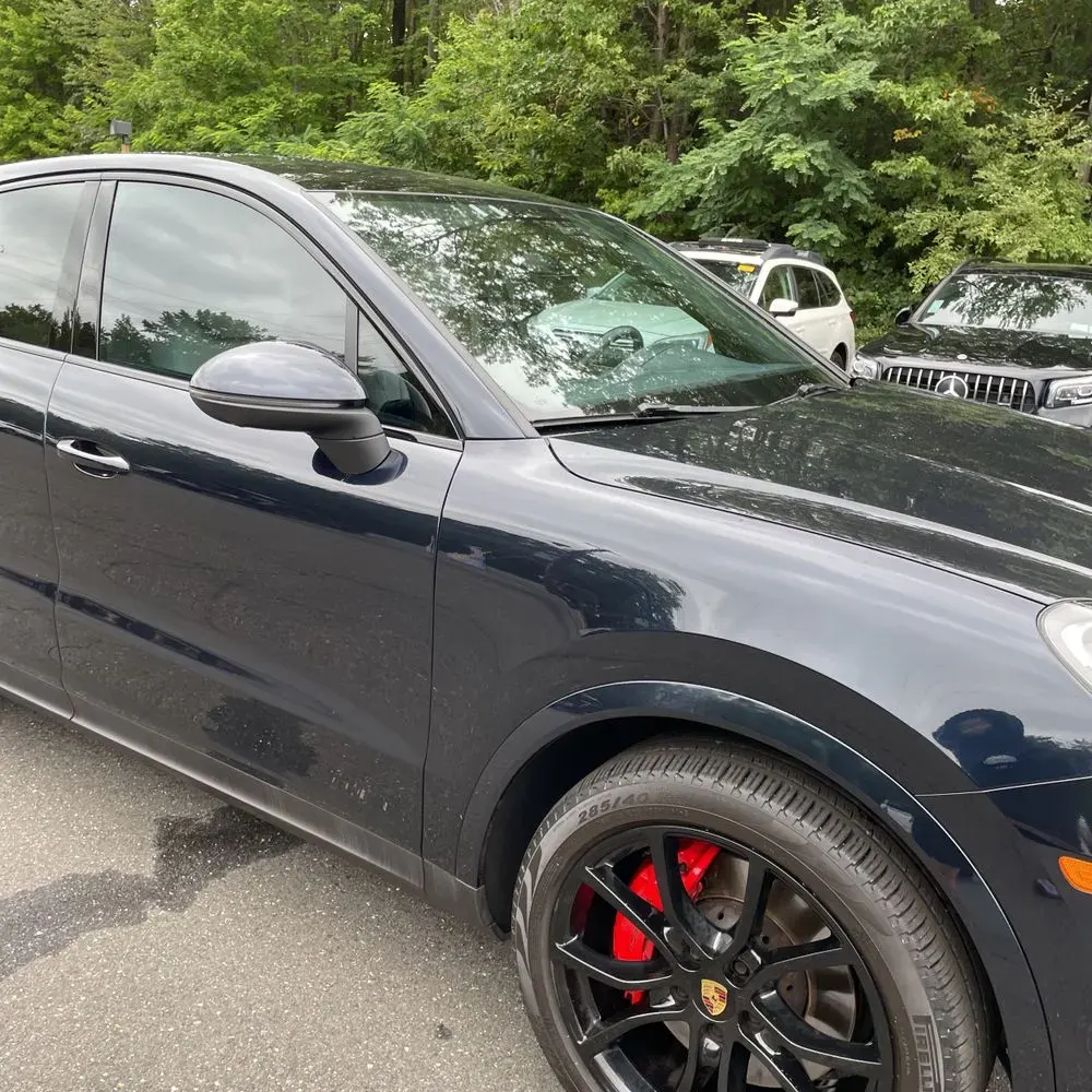 2023 Porsche Cayenne Platinum Edition