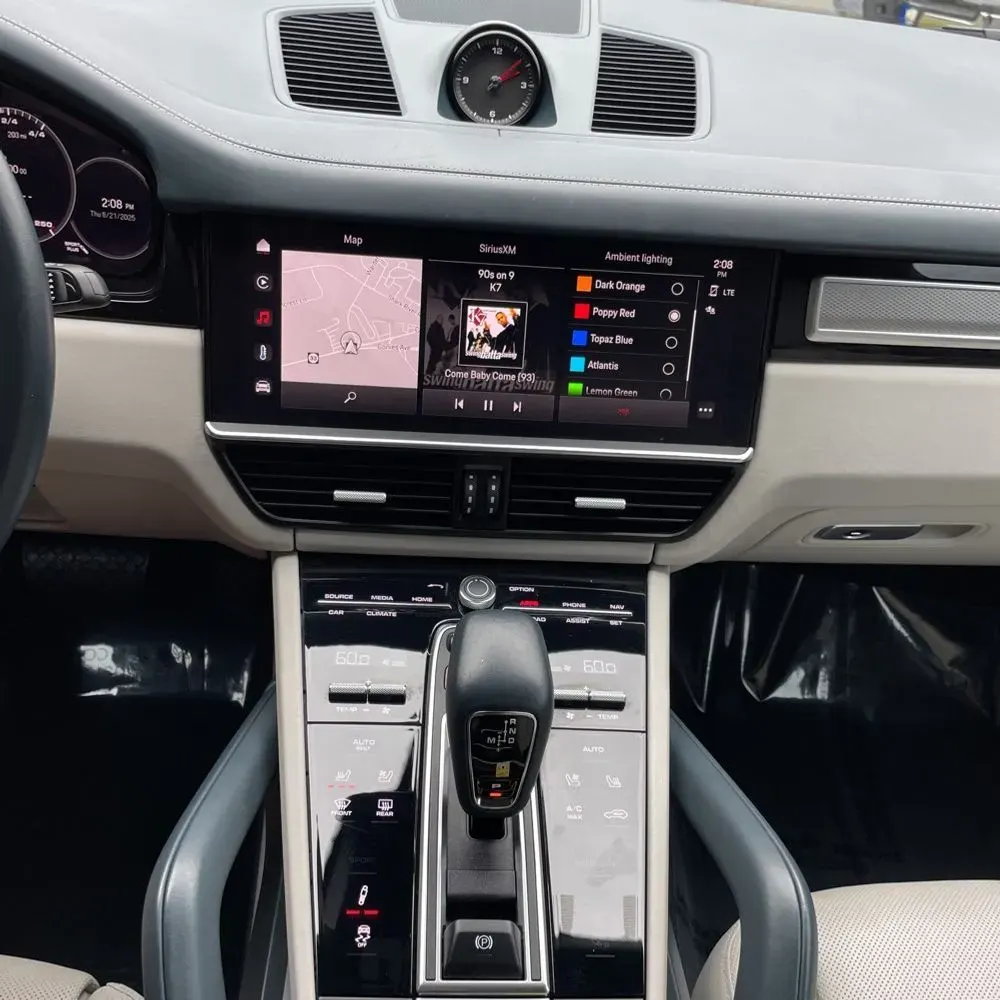 2023 Porsche Cayenne Platinum Edition