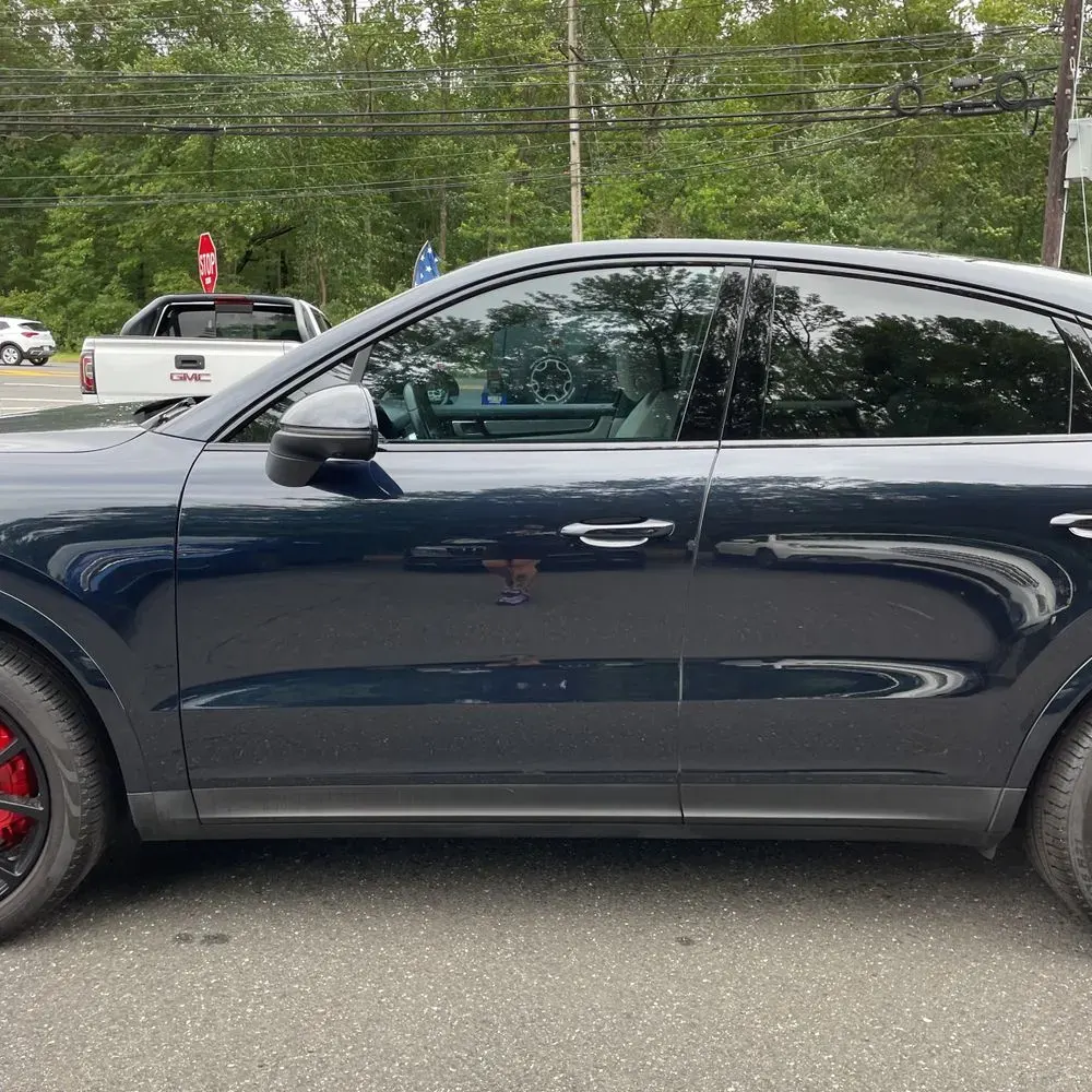 2023 Porsche Cayenne Platinum Edition
