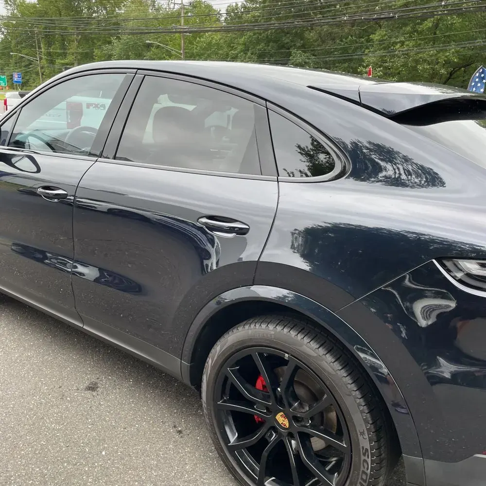 2023 Porsche Cayenne Platinum Edition