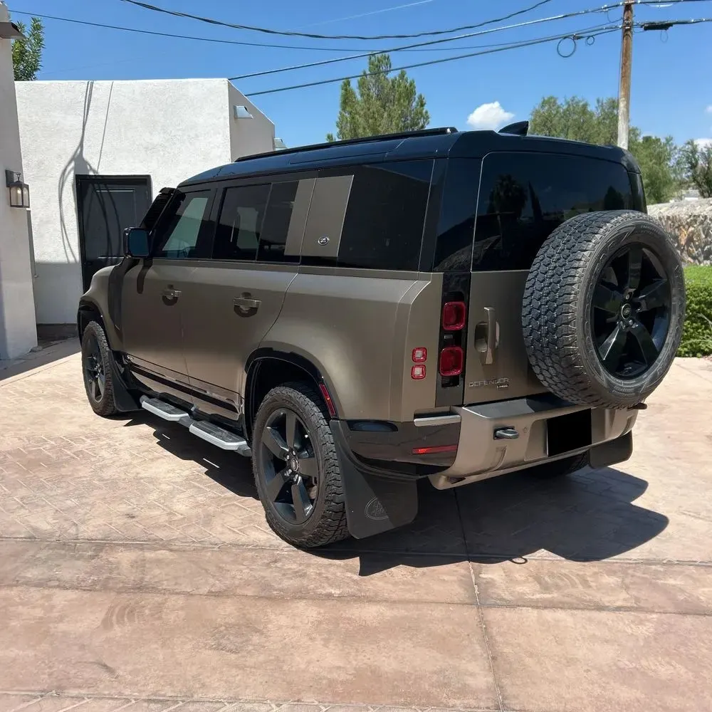 2021 Land Rover Defender 110 X-Dynamic HSE