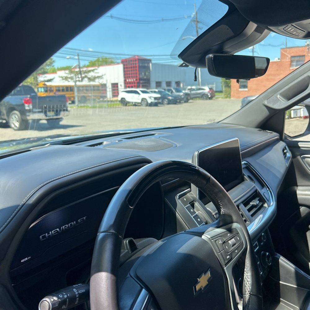 2024 Chevrolet Suburban Premier