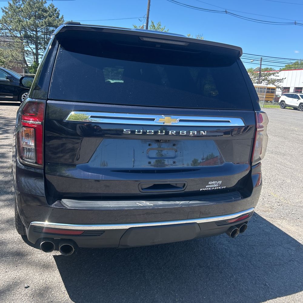 2024 Chevrolet Suburban Premier