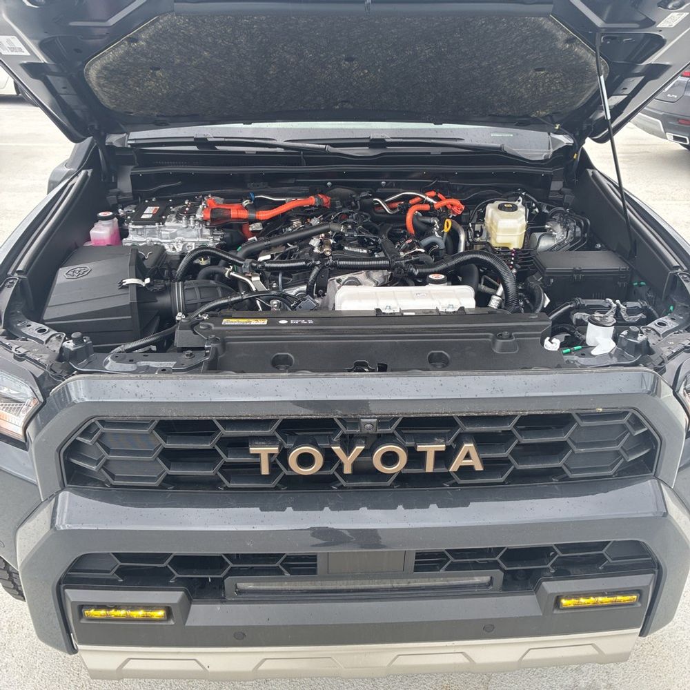2026 Toyota 4Runner Trailhunter HV