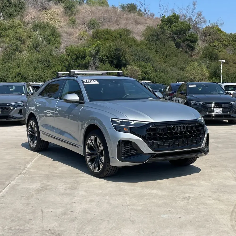 2025 Audi Q8 Premium 55