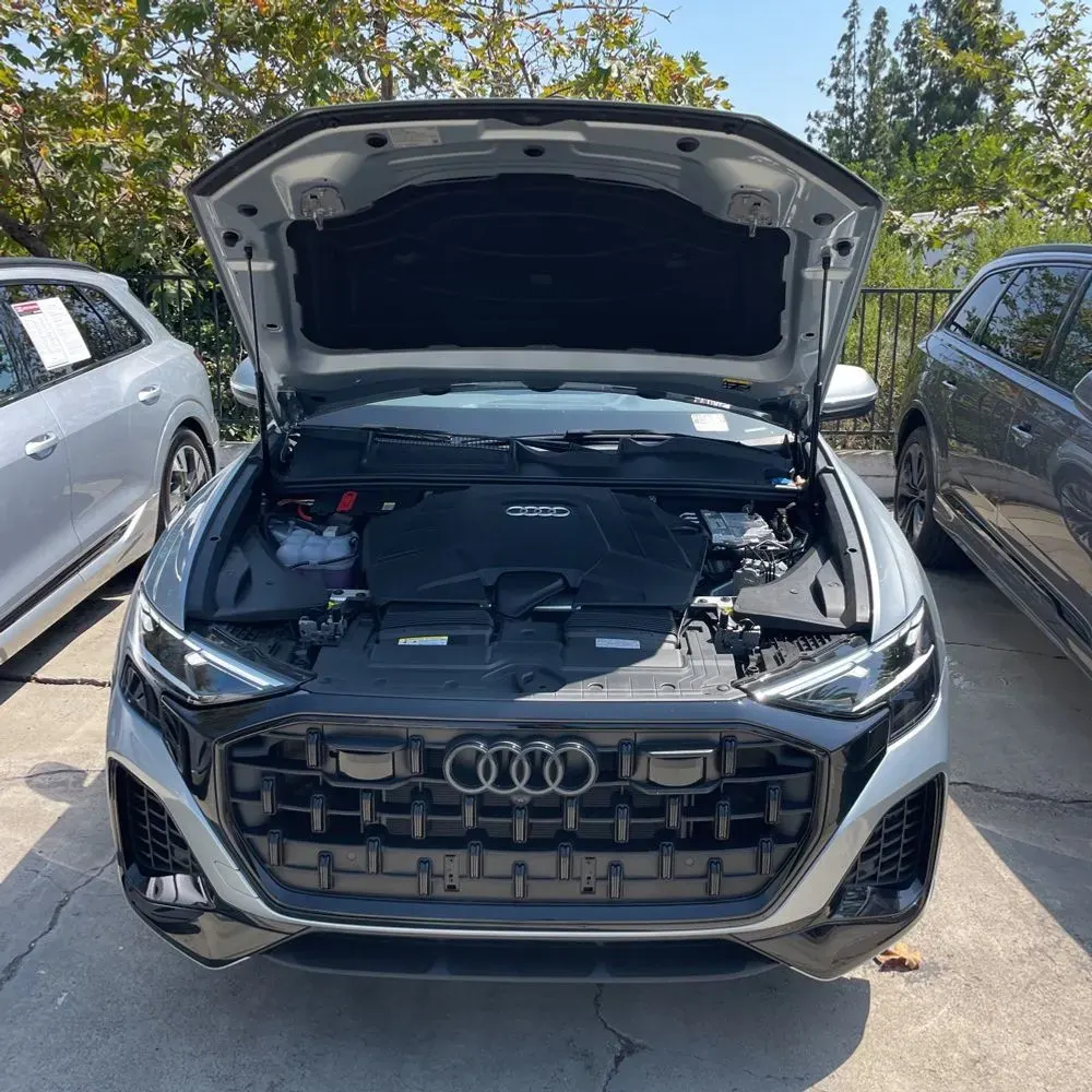 2025 Audi Q8 Premium 55