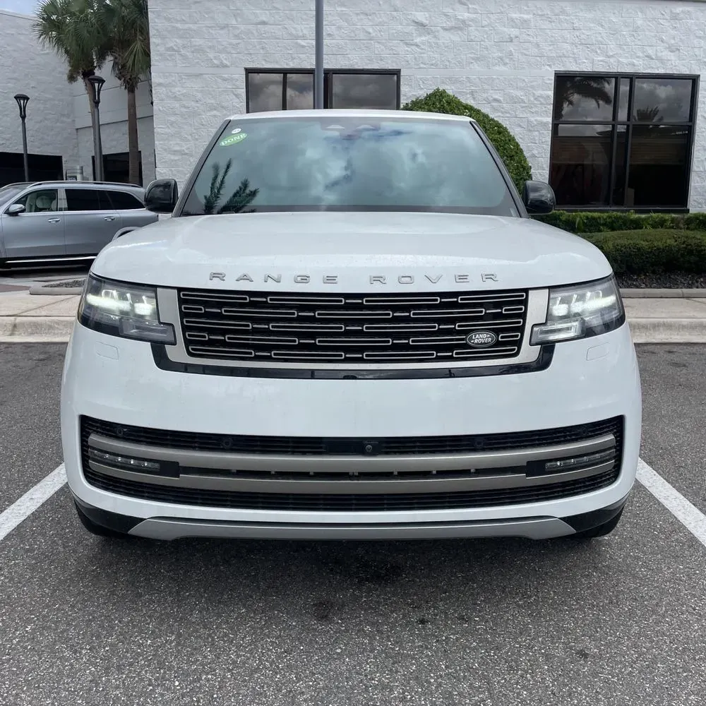 2025 Land Rover Range Rover Autobiography P530