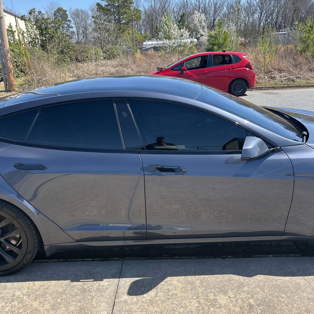 2022 Tesla Model S Plaid