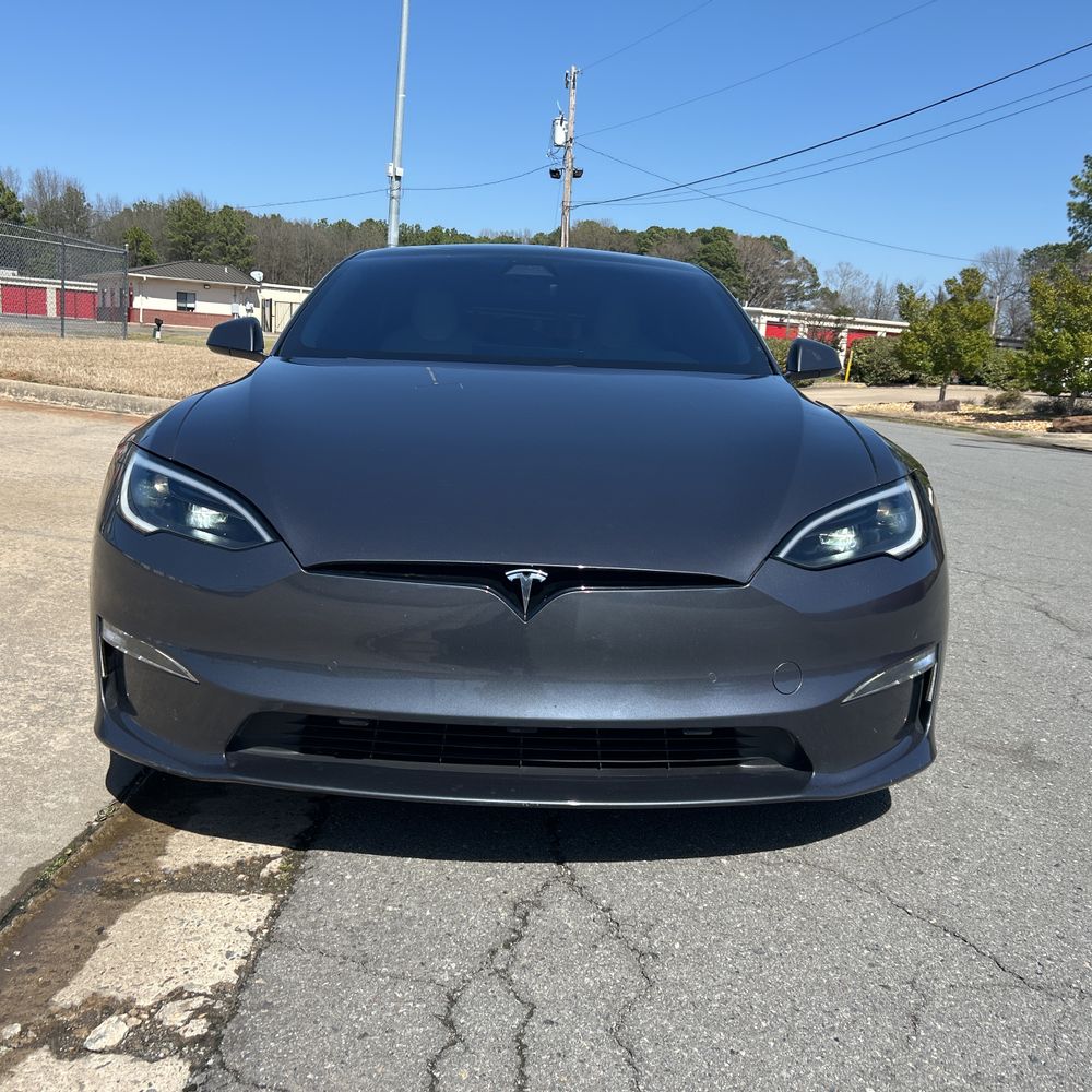 2022 Tesla Model S Plaid