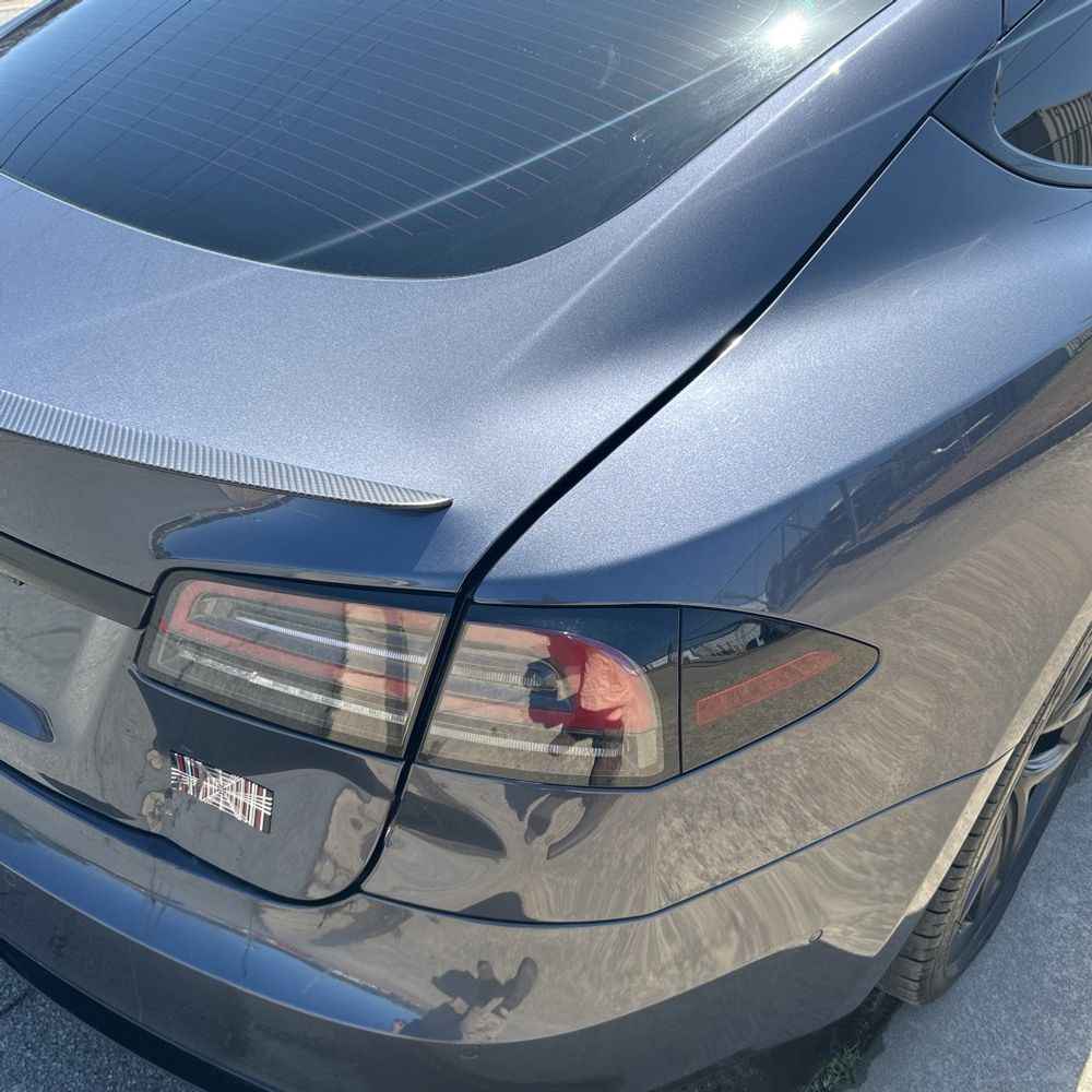 2022 Tesla Model S Plaid