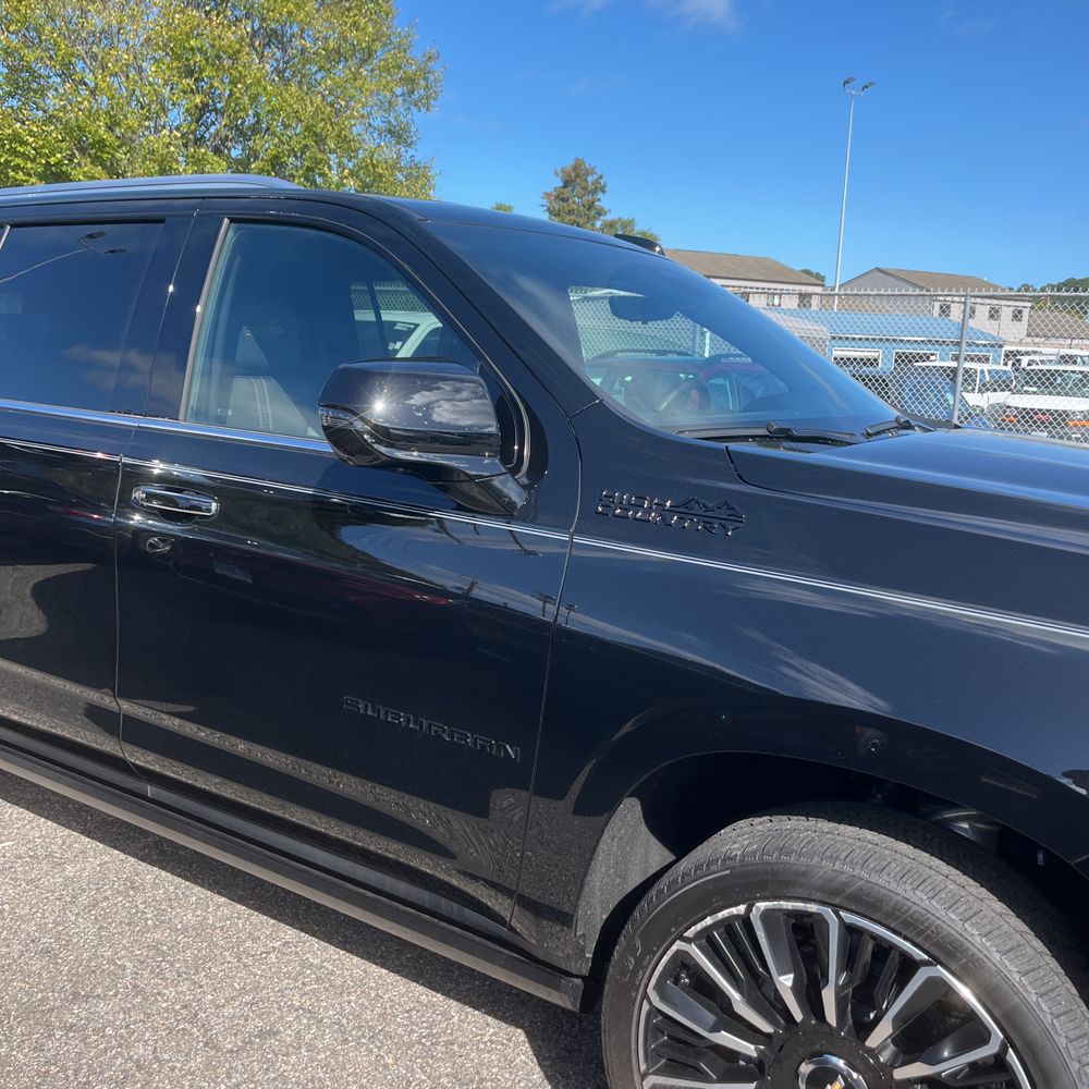2025 Chevrolet Suburban High Country