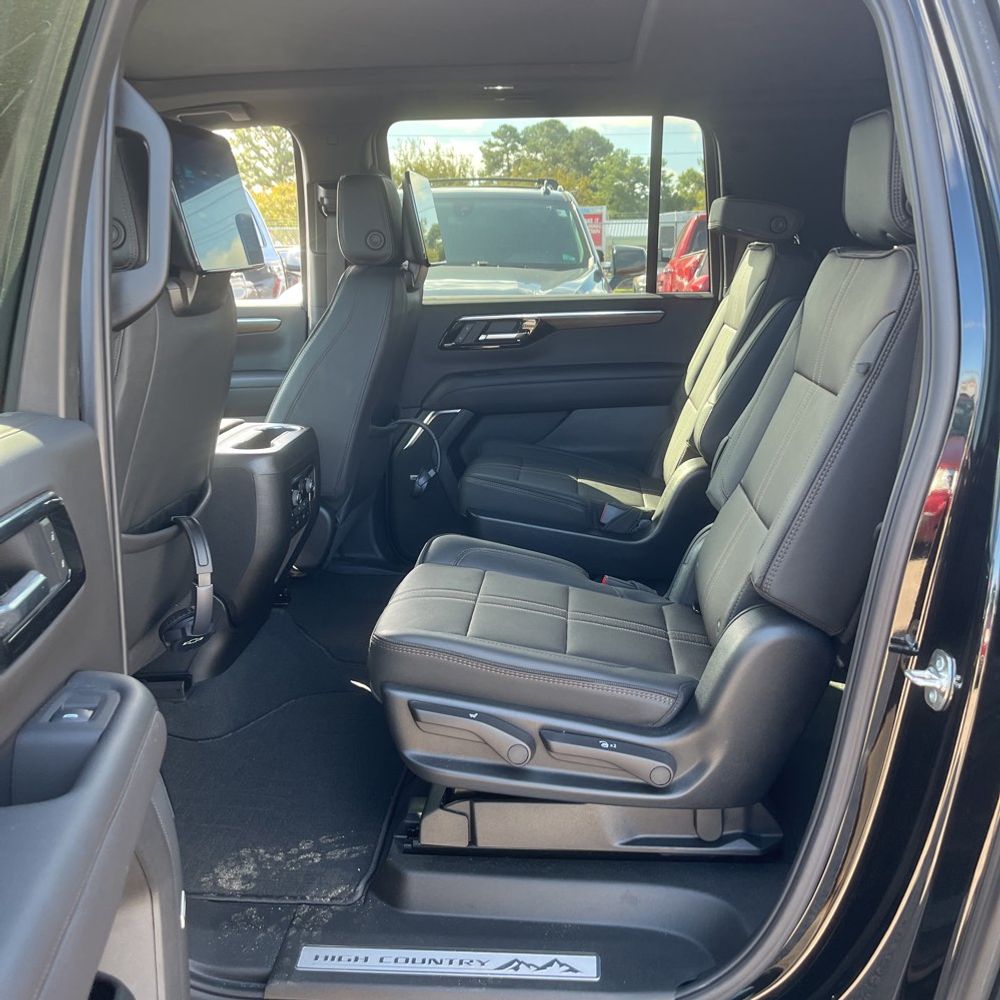 2025 Chevrolet Suburban High Country
