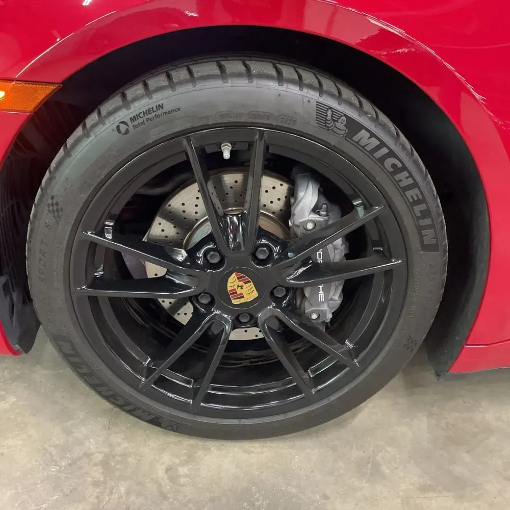 2021 Porsche 911 Carrera