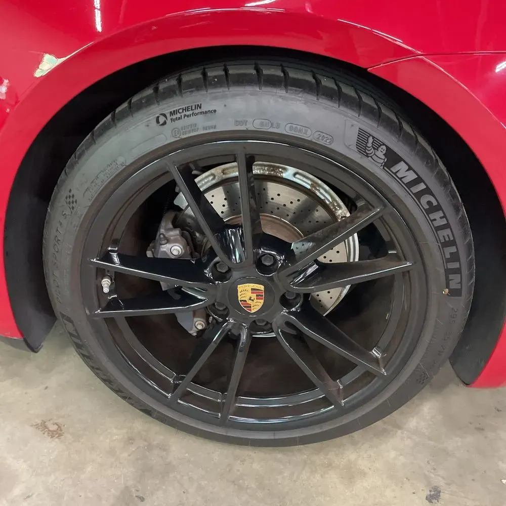 2021 Porsche 911 Carrera