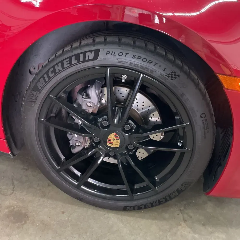 2021 Porsche 911 Carrera