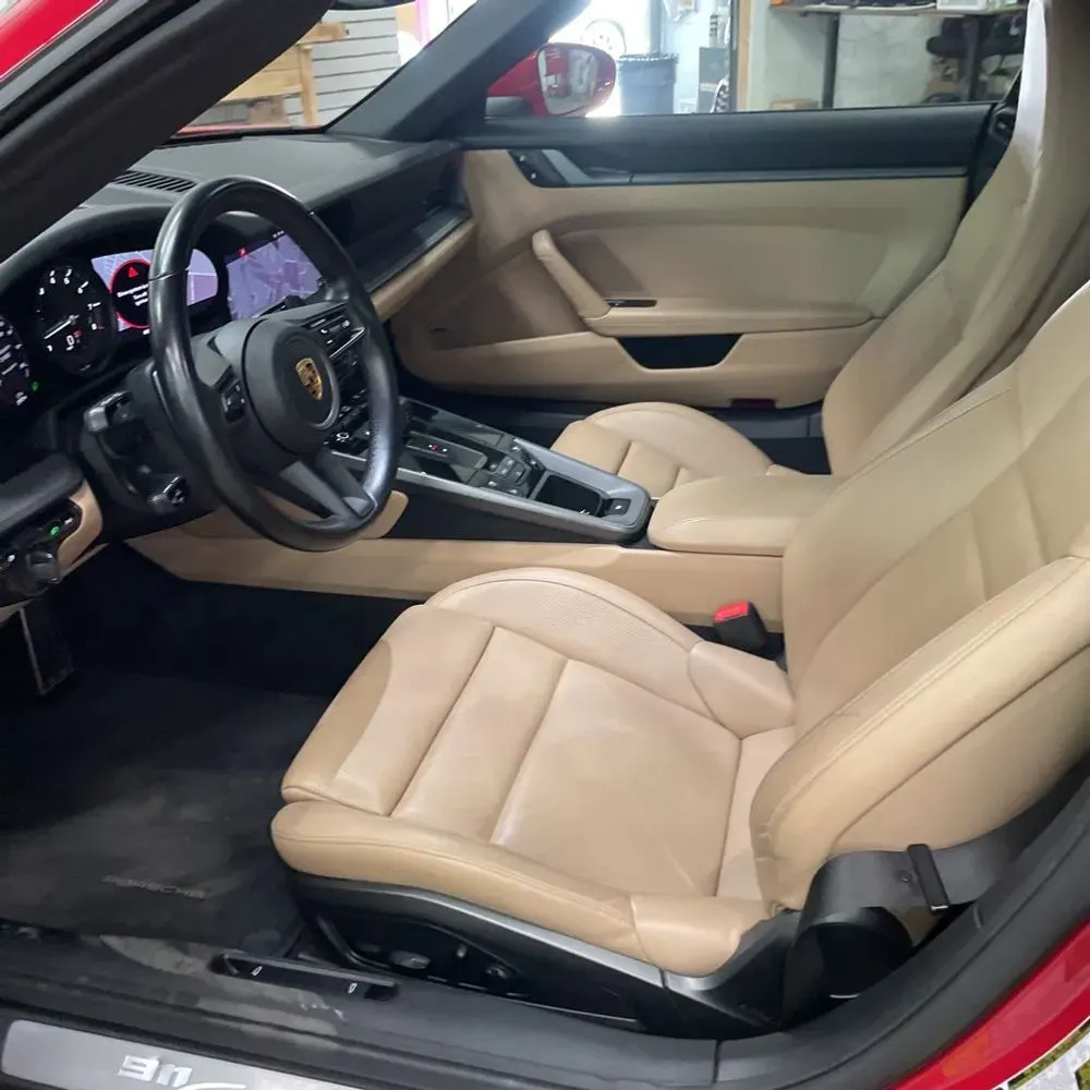 2021 Porsche 911 Carrera