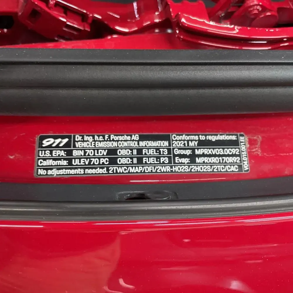 2021 Porsche 911 Carrera