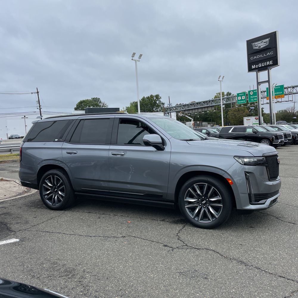 2022 Cadillac Escalade Sport Platinum