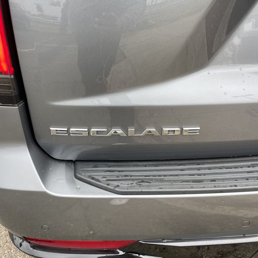 2022 Cadillac Escalade Sport Platinum