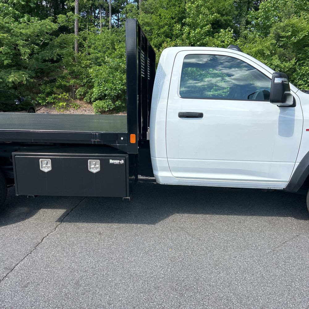 2024 Ram 5500 Chassis Tradesman/SLT