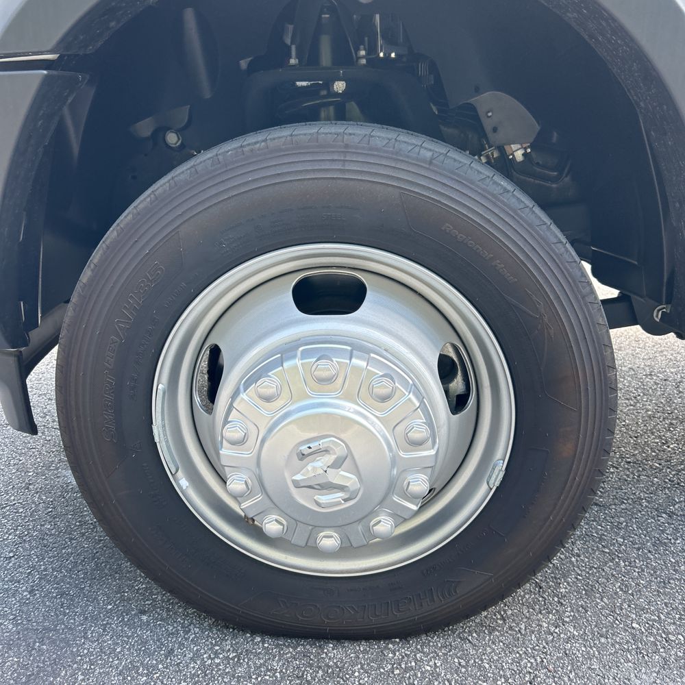 2024 Ram 5500 Chassis Tradesman/SLT