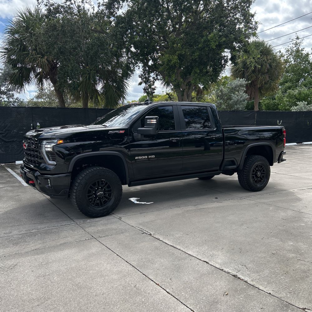 2025 Chevrolet Silverado 2500HD ZR2