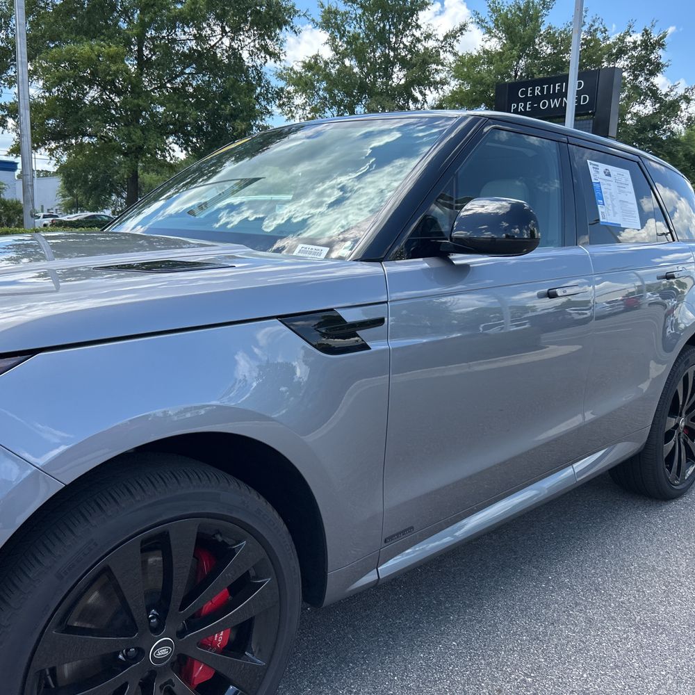2025 Land Rover Range Rover Sport P550e Autobiography