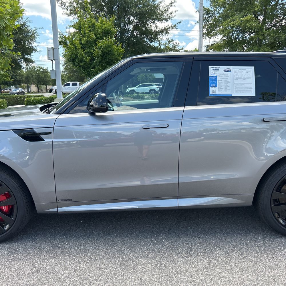 2025 Land Rover Range Rover Sport P550e Autobiography