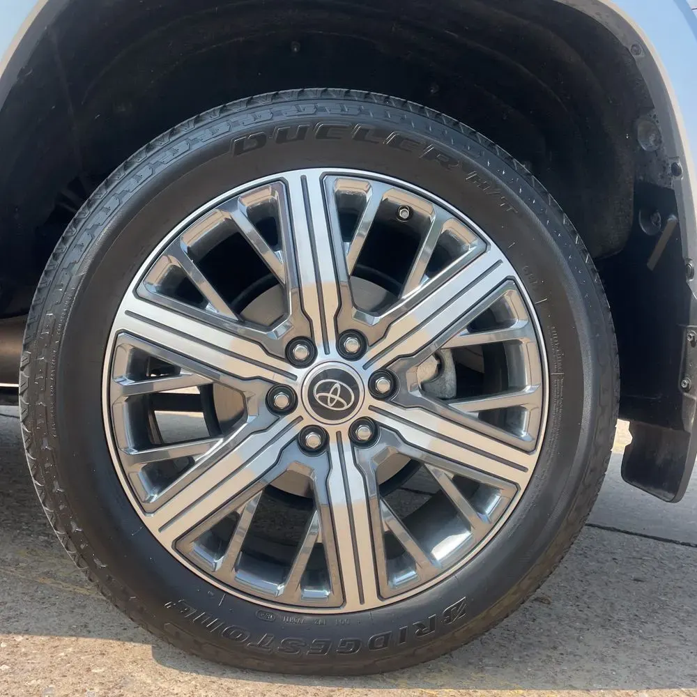 2024 Toyota Sequoia Capstone