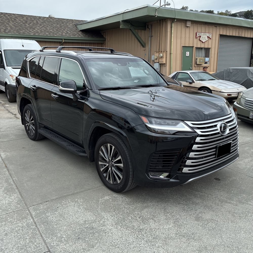 2024 Lexus LX 600 Premium