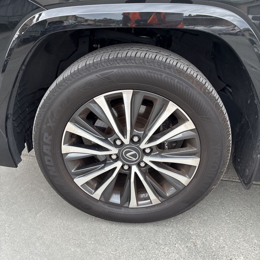 2024 Lexus LX 600 Premium