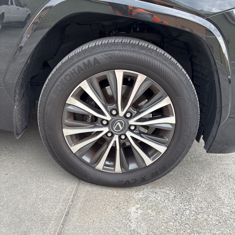 2024 Lexus LX 600 Premium