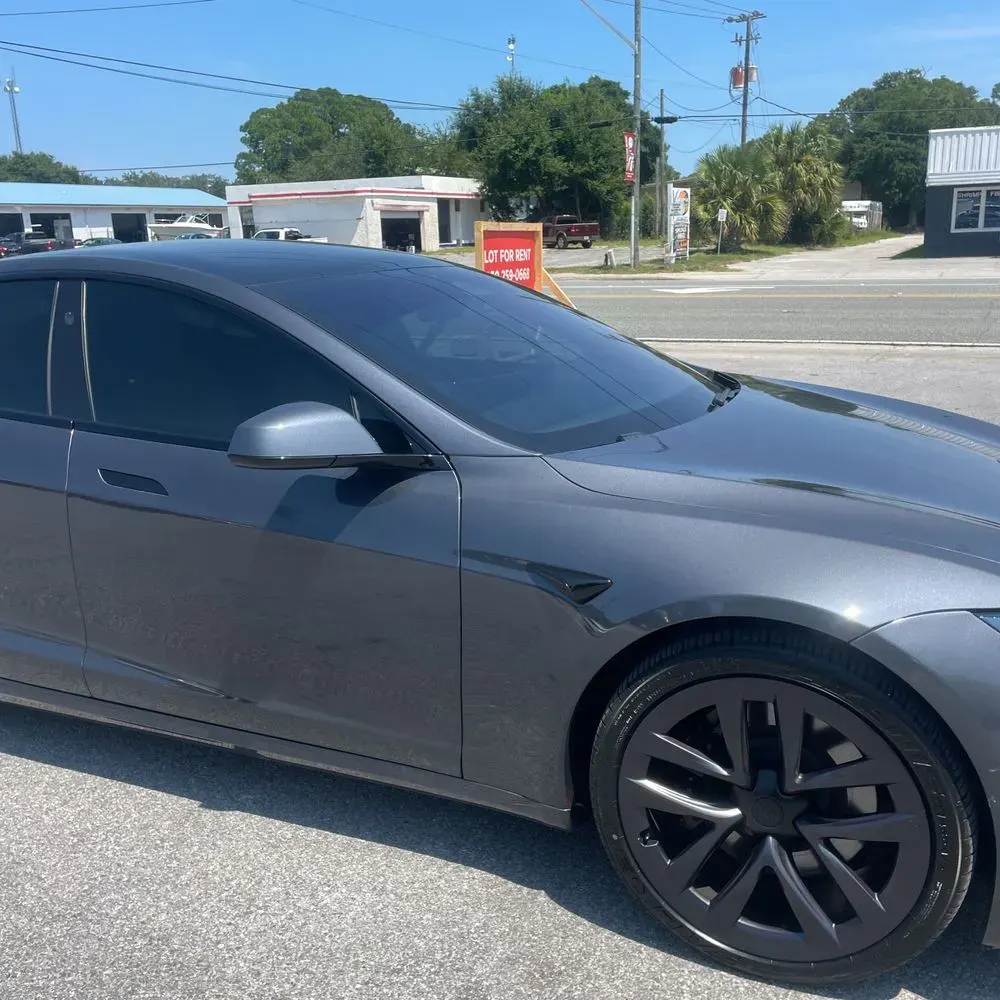 2022 Tesla Model S Plaid