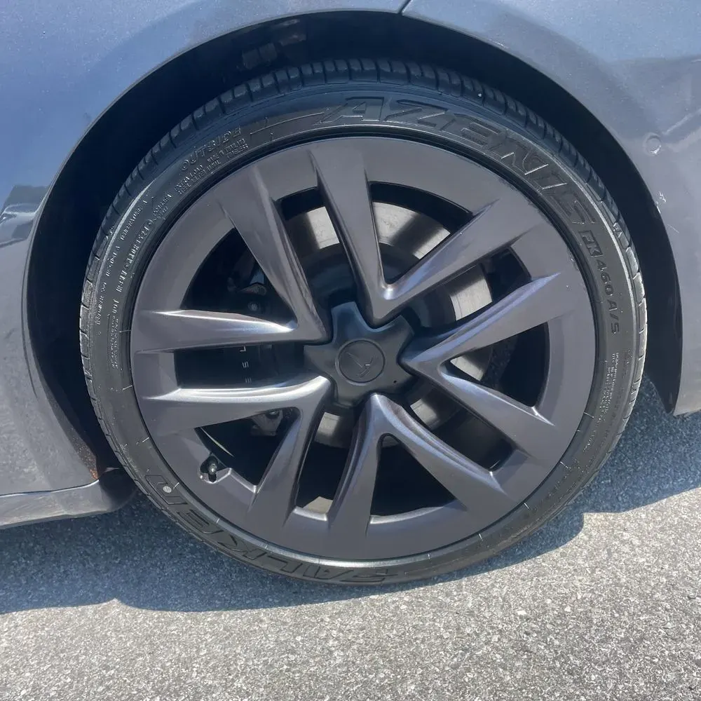 2022 Tesla Model S Plaid