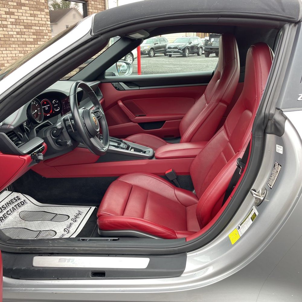2021 Porsche 911 Targa 4S