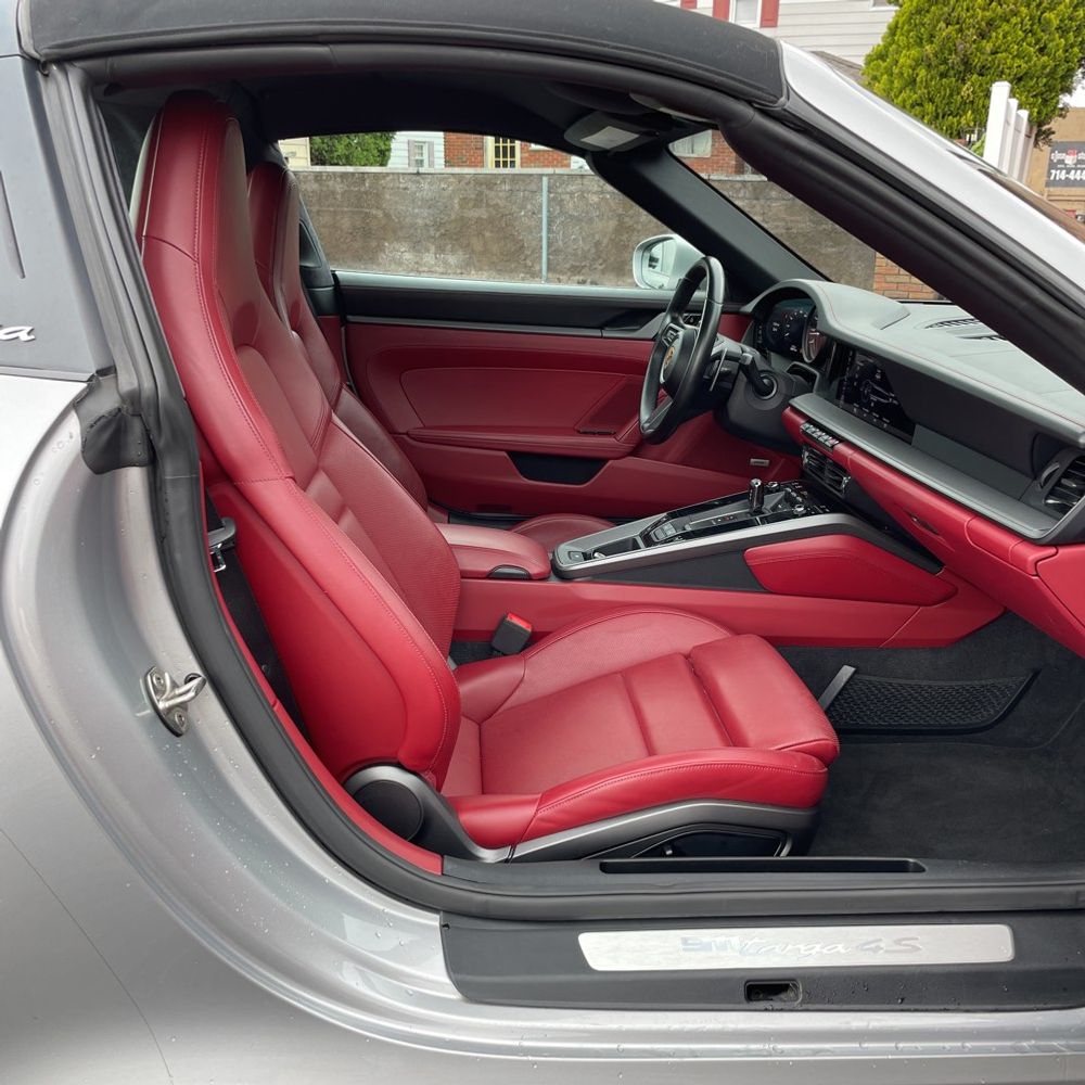 2021 Porsche 911 Targa 4S