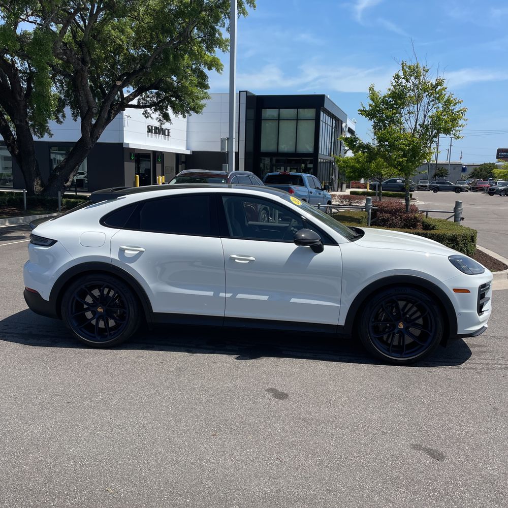 2025 Porsche Cayenne Turbo GT