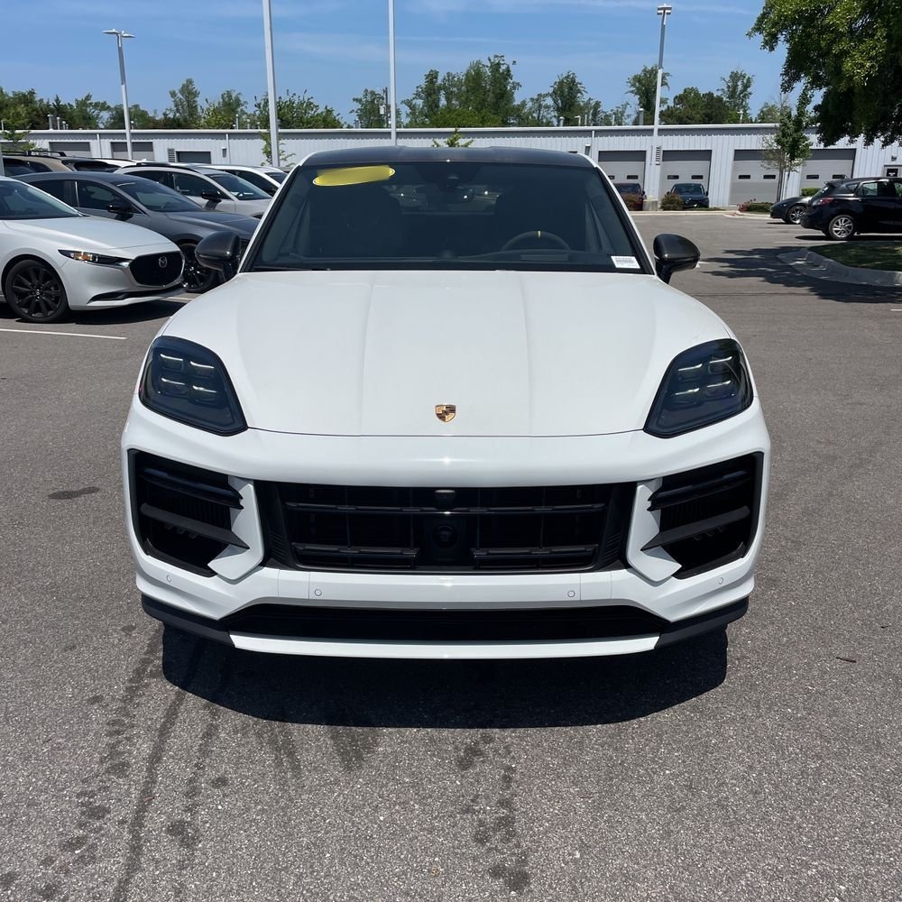2025 Porsche Cayenne Turbo GT