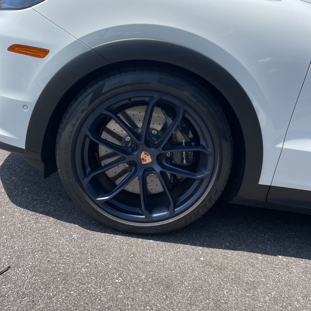 2025 Porsche Cayenne Turbo GT