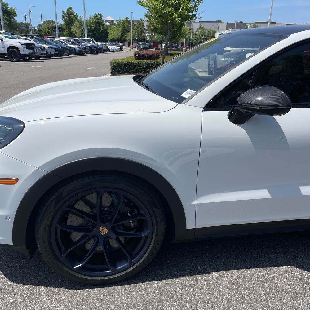 2025 Porsche Cayenne Turbo GT