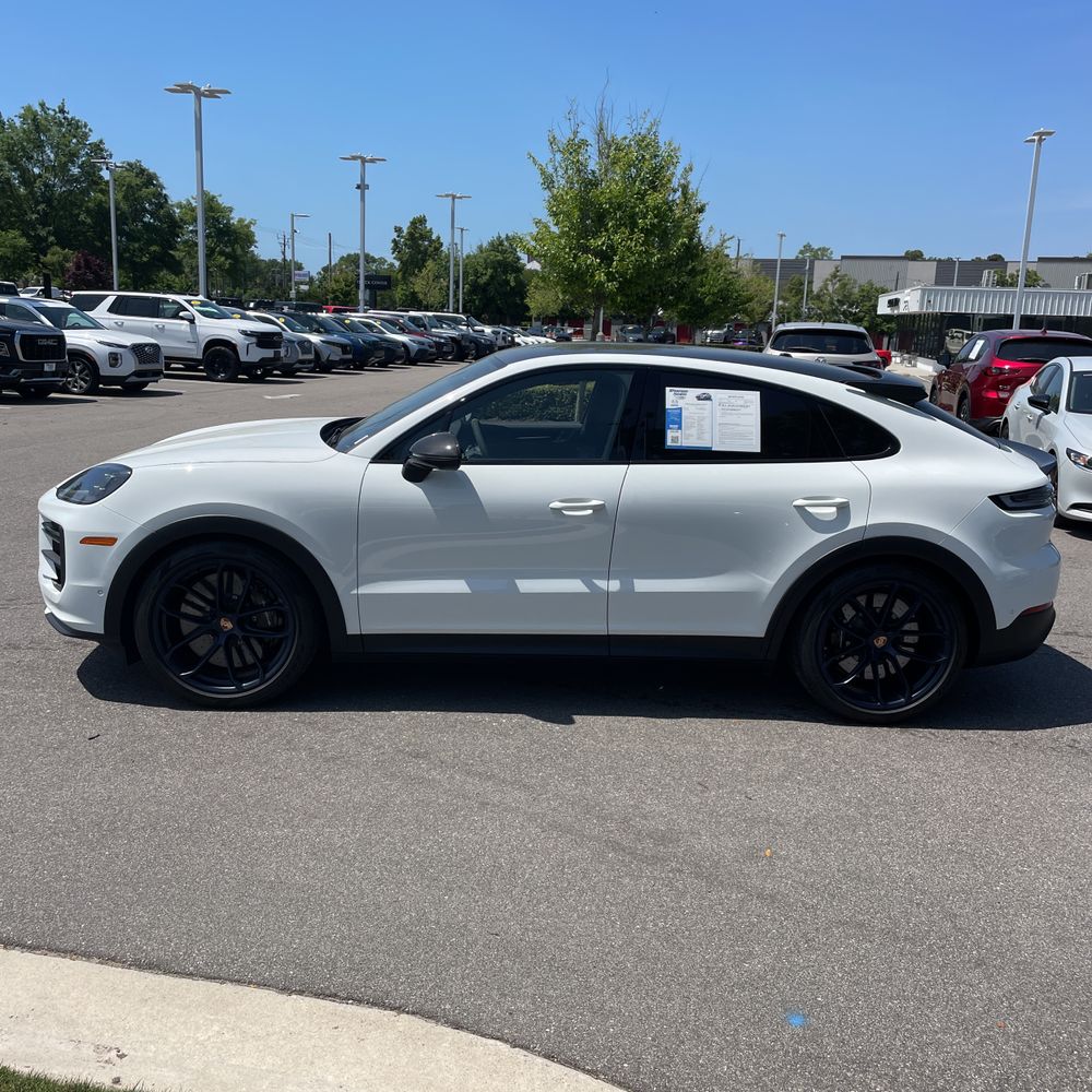2025 Porsche Cayenne Turbo GT