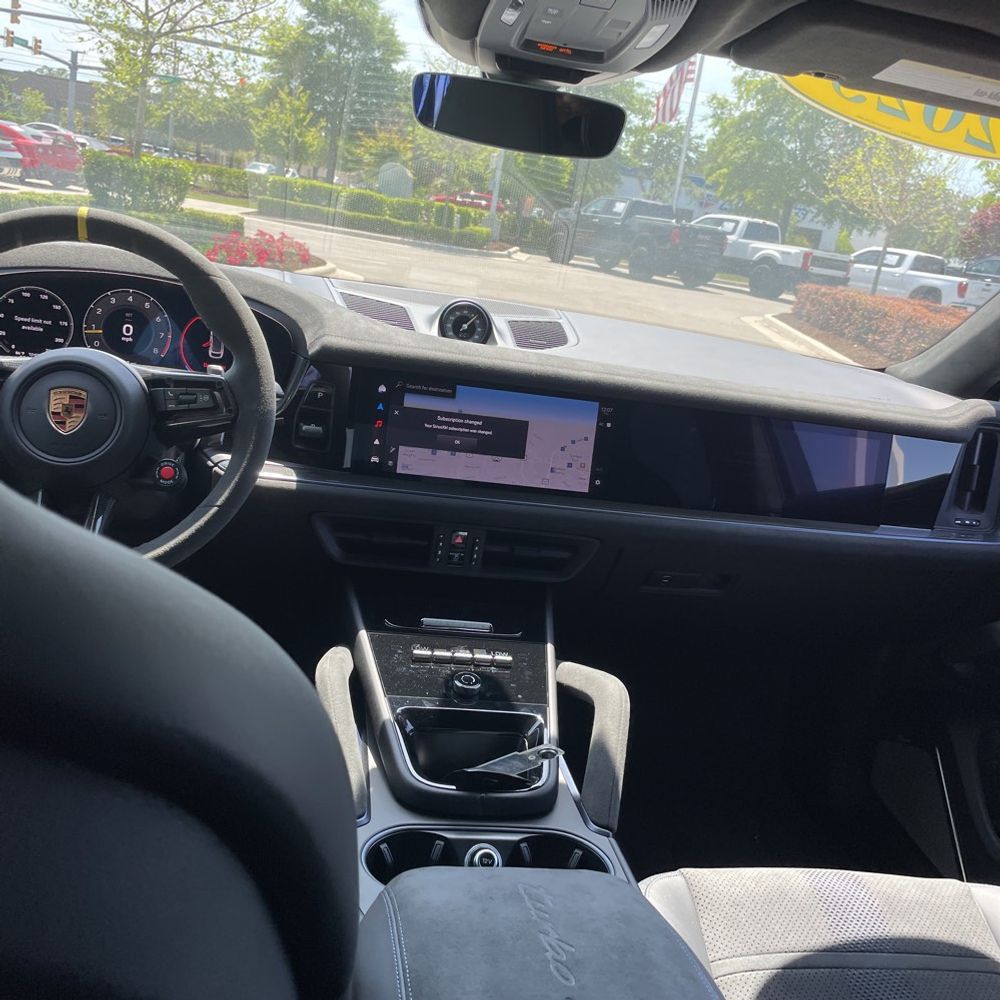 2025 Porsche Cayenne Turbo GT