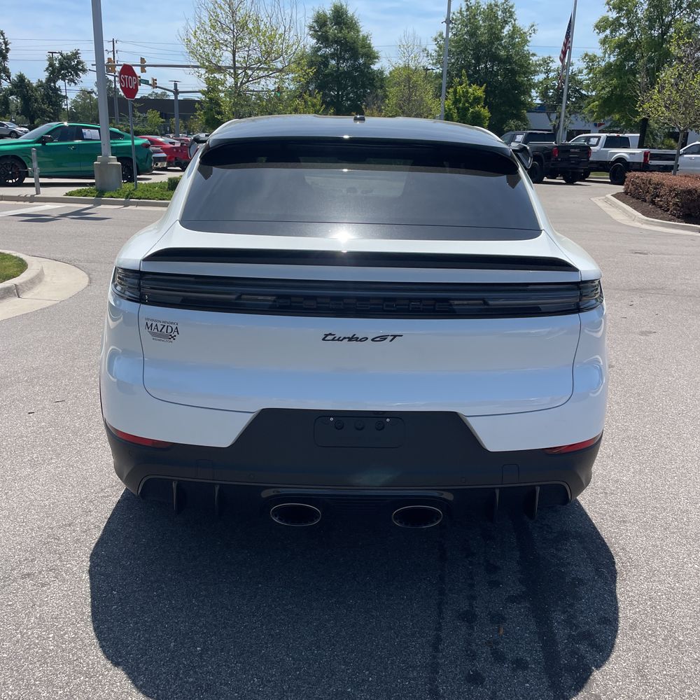 2025 Porsche Cayenne Turbo GT