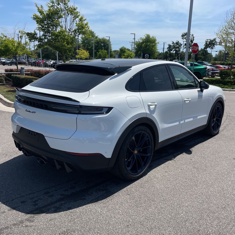 2025 Porsche Cayenne Turbo GT