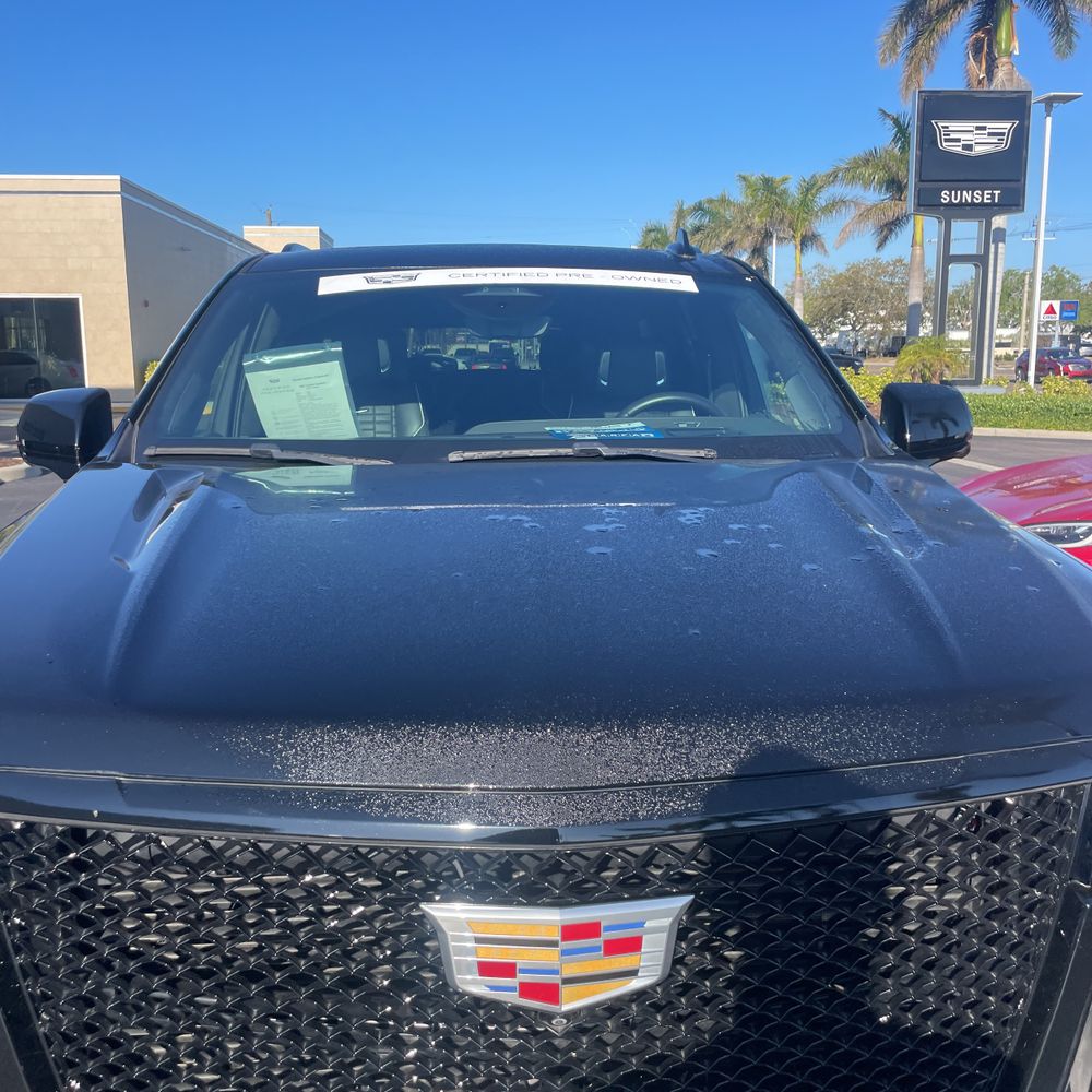 2023 Cadillac Escalade-V Base