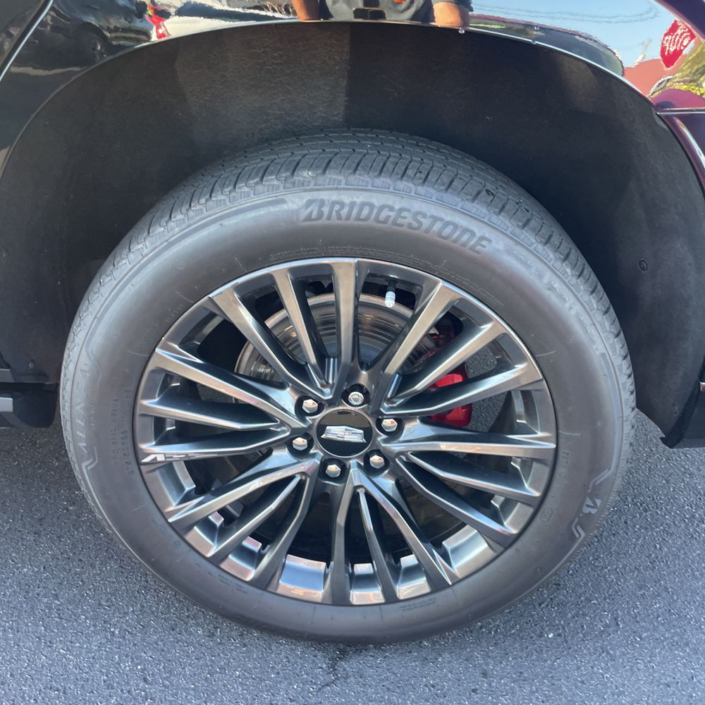 2023 Cadillac Escalade-V Base